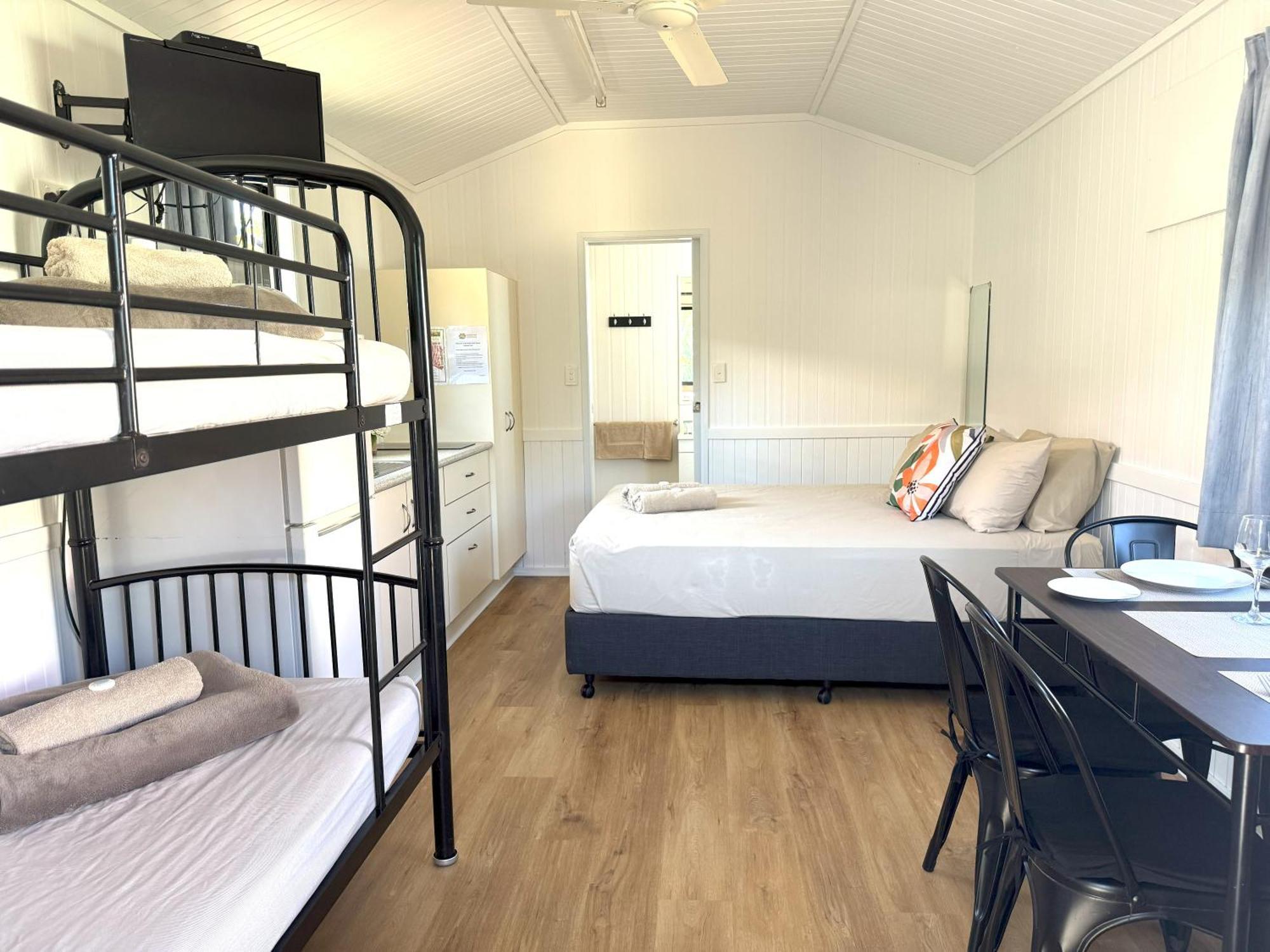 Karumba Point Sunset Caravan Park Екстериор снимка