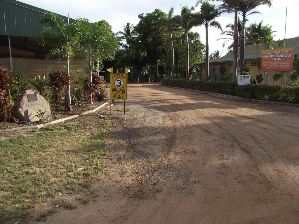 Karumba Point Sunset Caravan Park Екстериор снимка