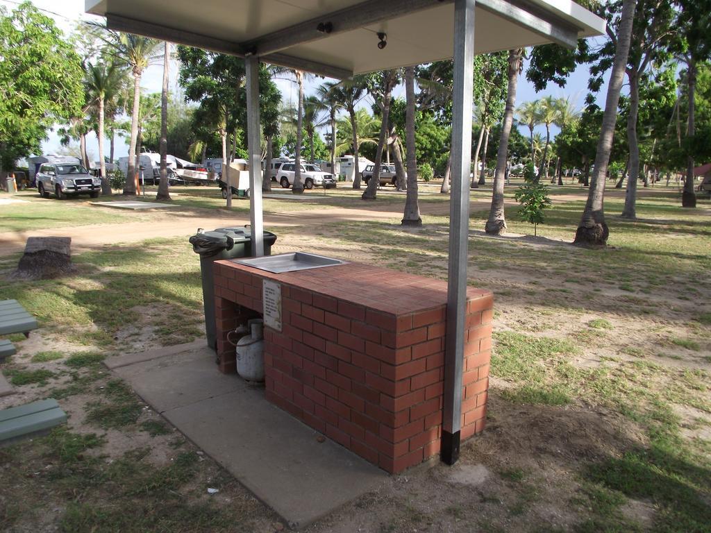 Karumba Point Sunset Caravan Park Екстериор снимка